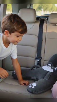 [[Negro]][[Rosa]] Vídeo: cómo se coloca la almohada de viaje Zanoti en el coche